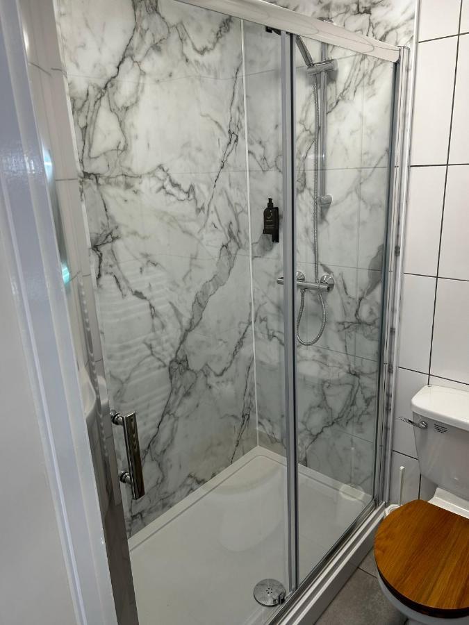 Lucerne B&B 莱姆里吉斯 外观 照片
