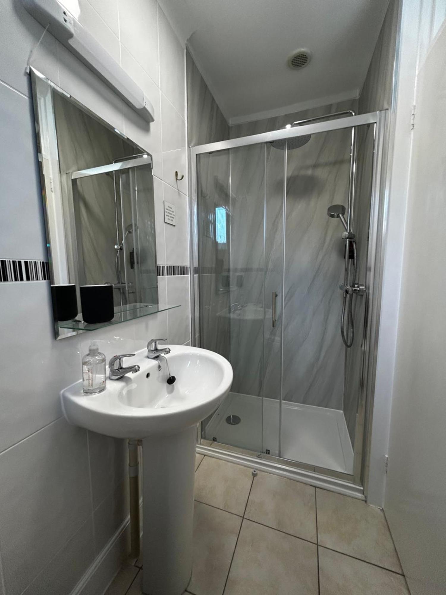 Lucerne B&B 莱姆里吉斯 外观 照片