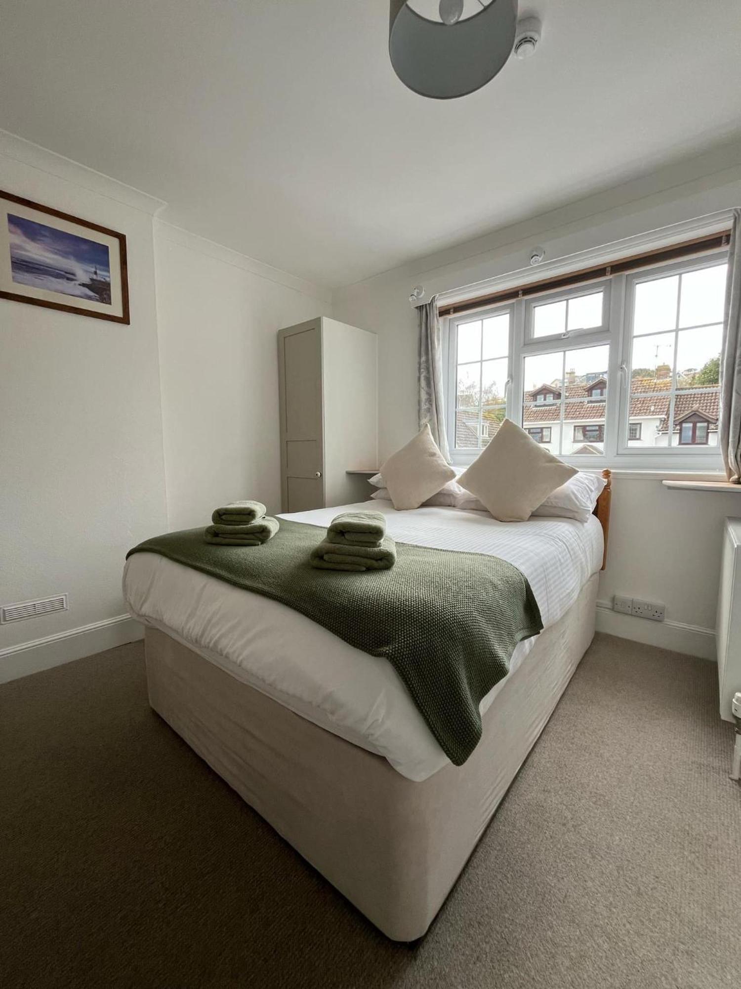 Lucerne B&B 莱姆里吉斯 外观 照片